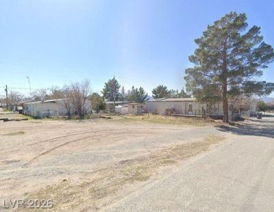 221 Copper Flats Drive, Pahrump, NV 89048 Main Photo
