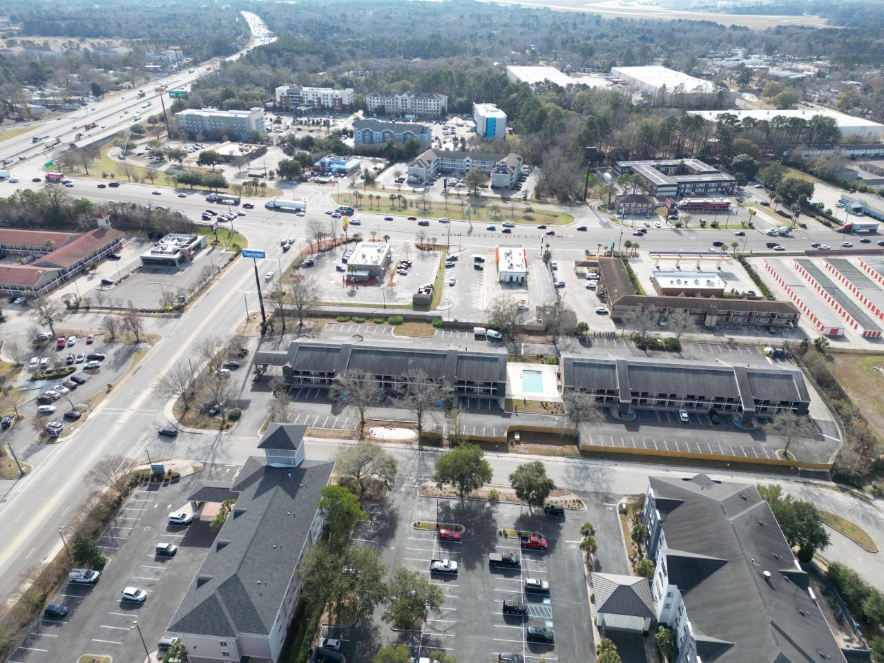 7400 Northside Drive Photo 4