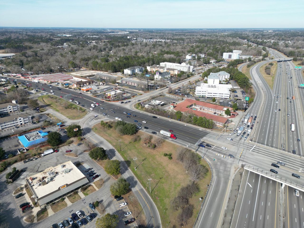 7400 Northside Drive Photo 6