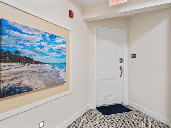 814 Bay Colony Drive S, Juno Beach, FL 33408