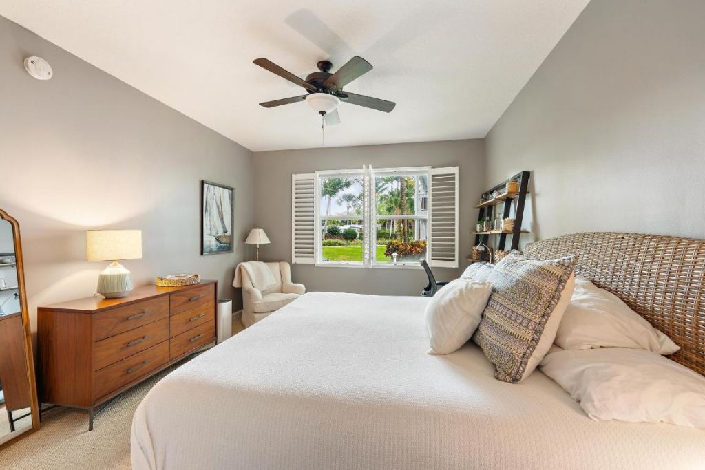 814 Bay Colony Drive S, Juno Beach, FL 33408 Photo