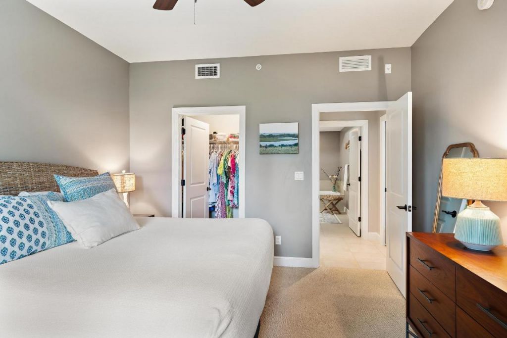 814 Bay Colony Drive S, Juno Beach, FL 33408 Photo