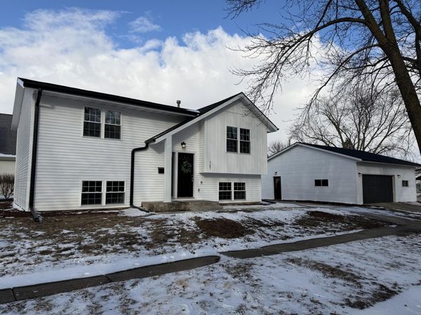 707 Cedar Street, Story City, IA 50248