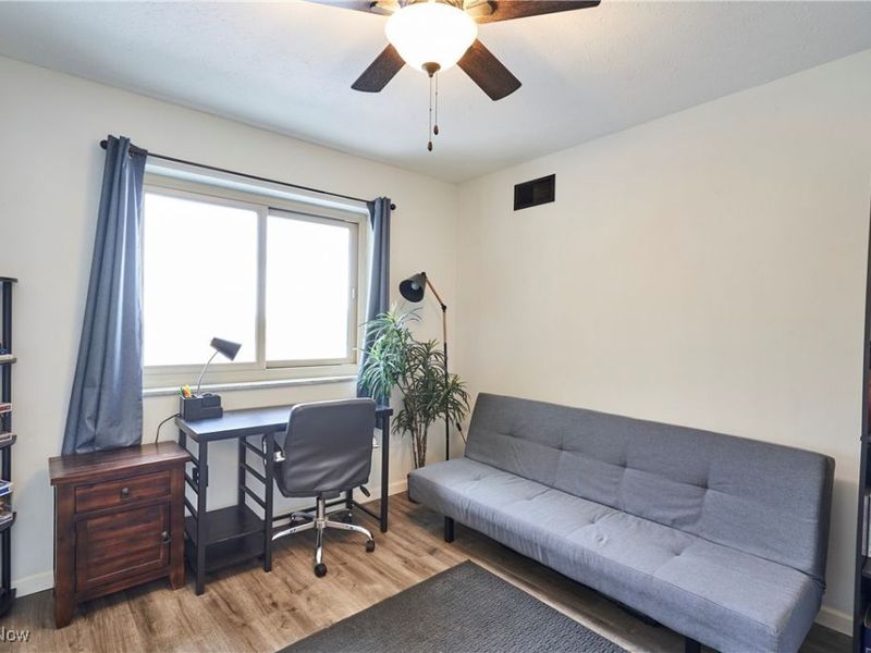 18501 Hilliard Boulevard, Rocky River, OH 44116 Photo 11