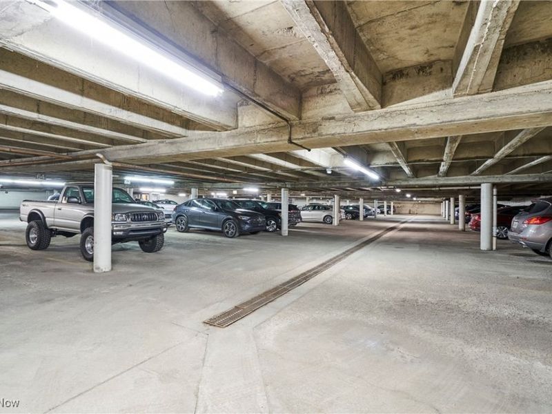 18501 Hilliard Boulevard, Rocky River, OH 44116 Photo 21