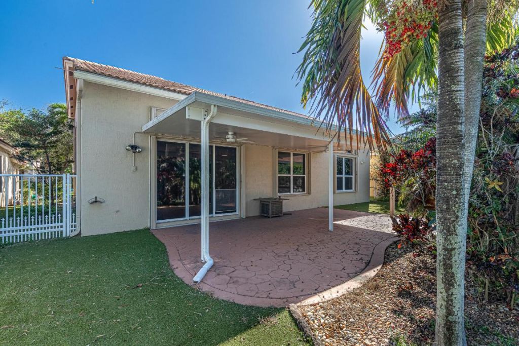 4819 NW 53rd Circle, Coconut Creek, FL 33073 Photo