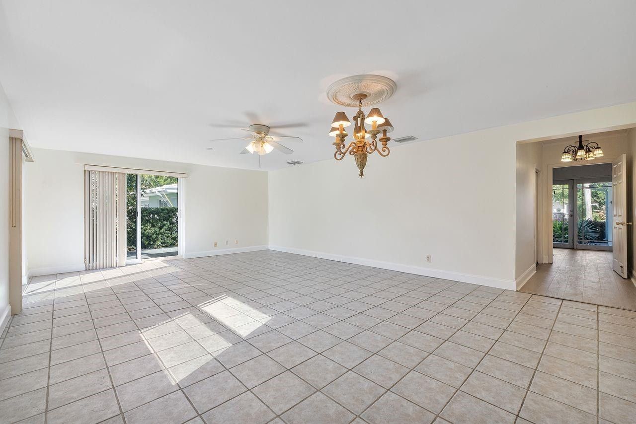 1431 S Ocean Boulevard, Lauderdale by the Sea, FL 33062 Photo