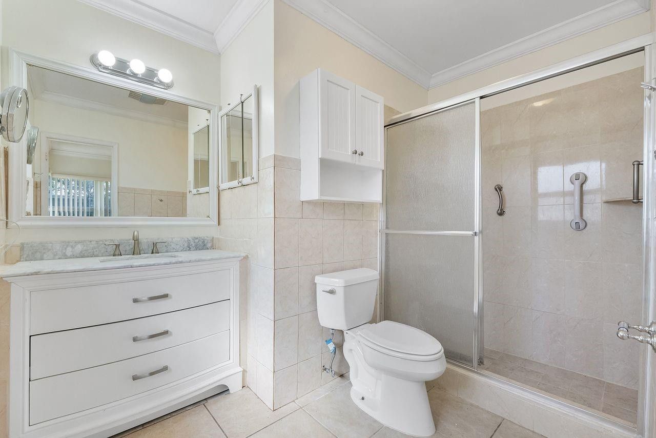 1431 S Ocean Boulevard, Unit 87, Lauderdale by the Sea, FL 33062 Photo