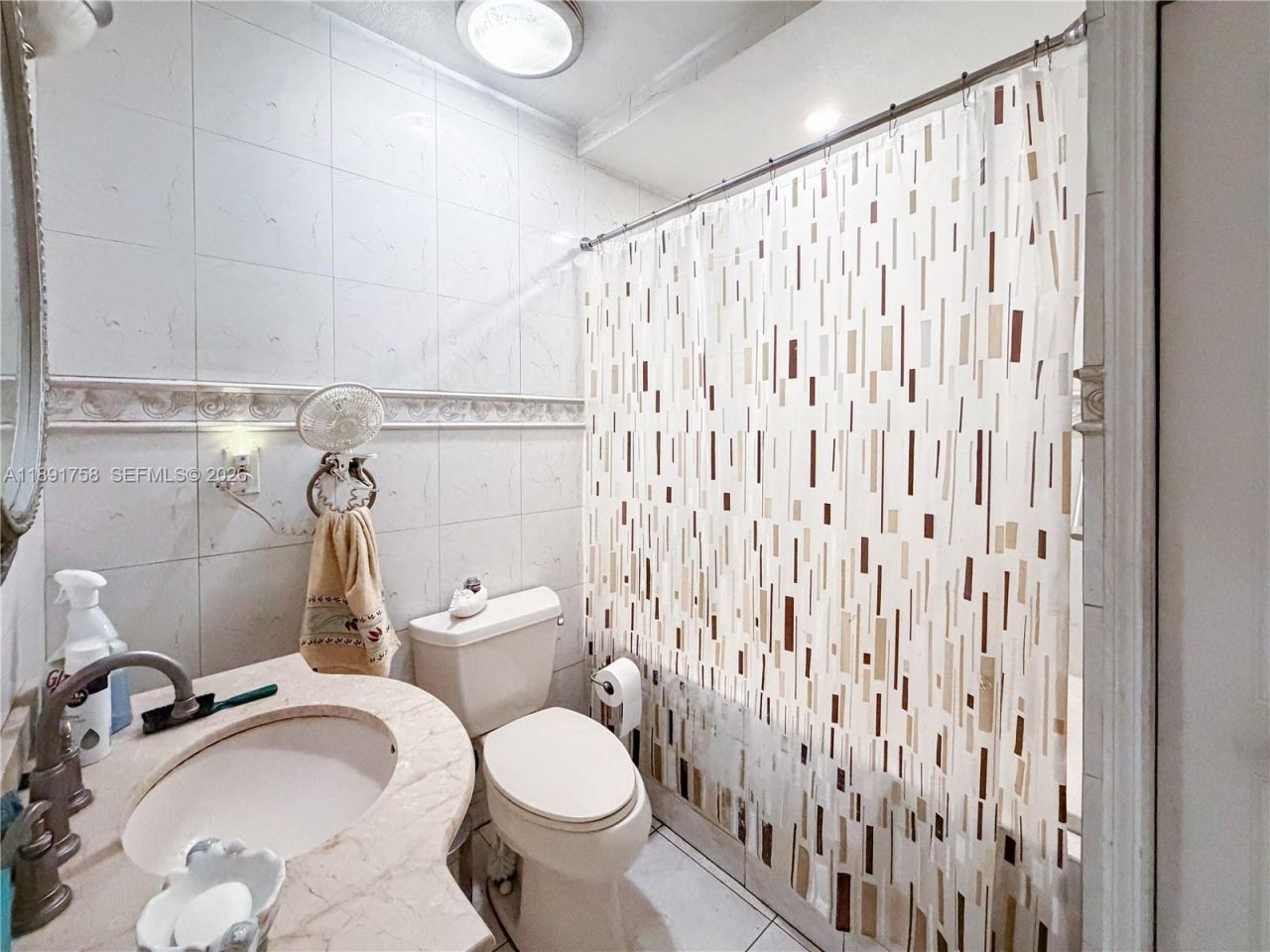 3201 NW 83rd St, Miami, FL 33147 Photo