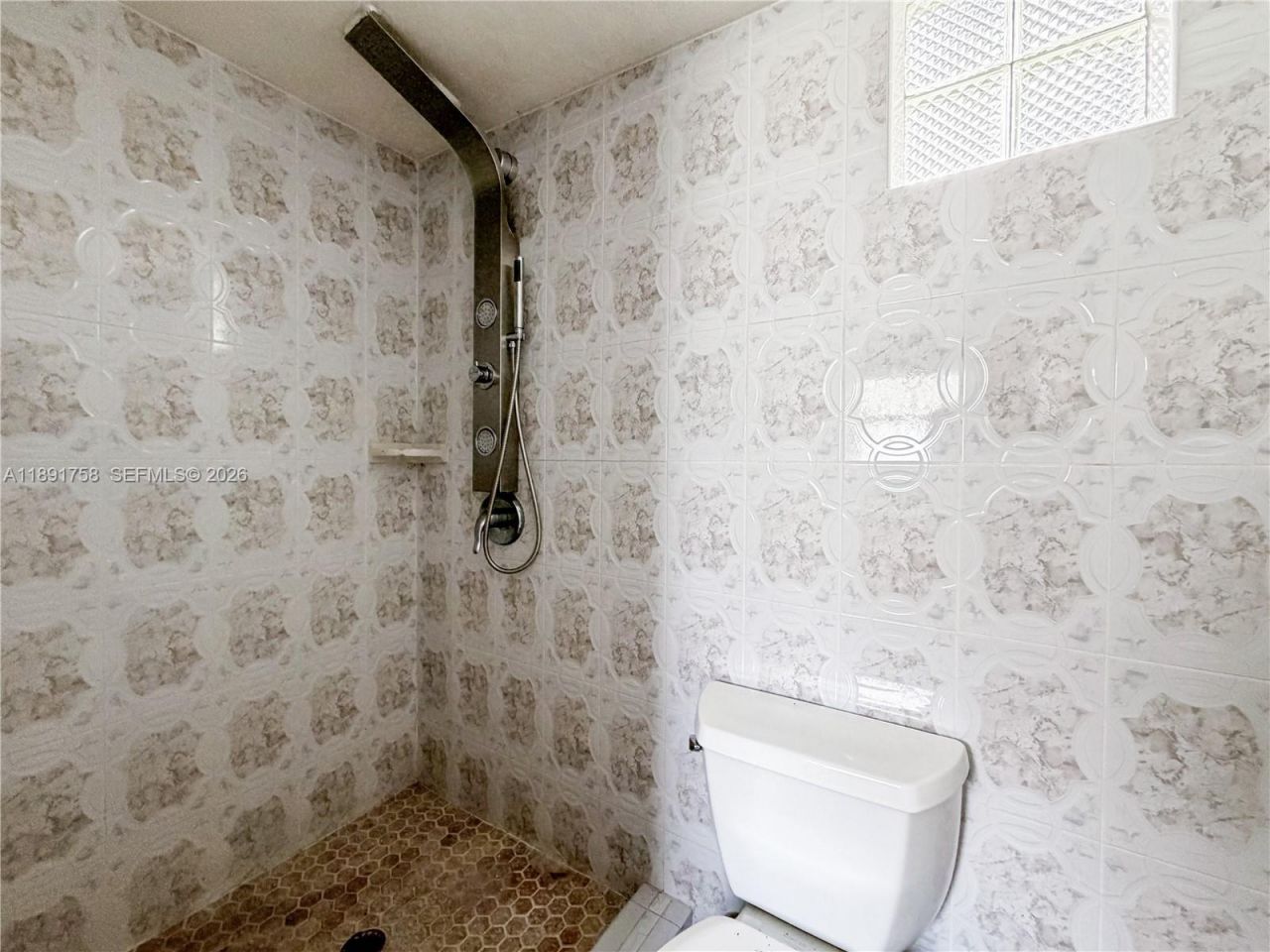 3201 NW 83rd St, Miami, FL 33147 Photo