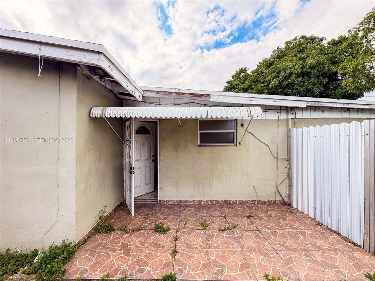 3201 NW 83rd St, Miami, FL 33147 Photo