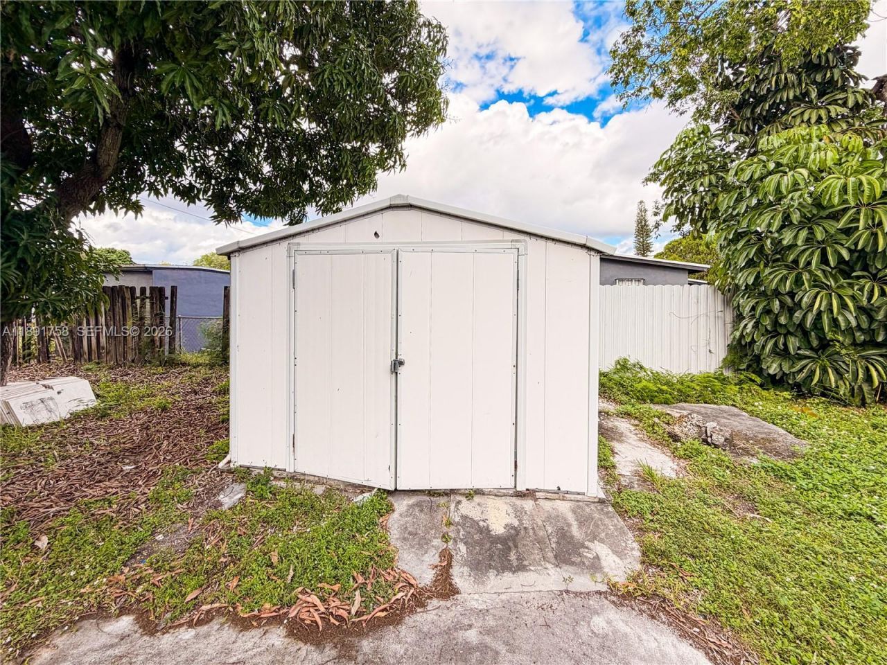 3201 NW 83rd St, Miami, FL 33147 Photo