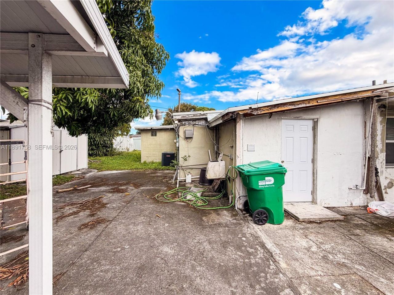 3201 NW 83rd St, Miami, FL 33147 Photo