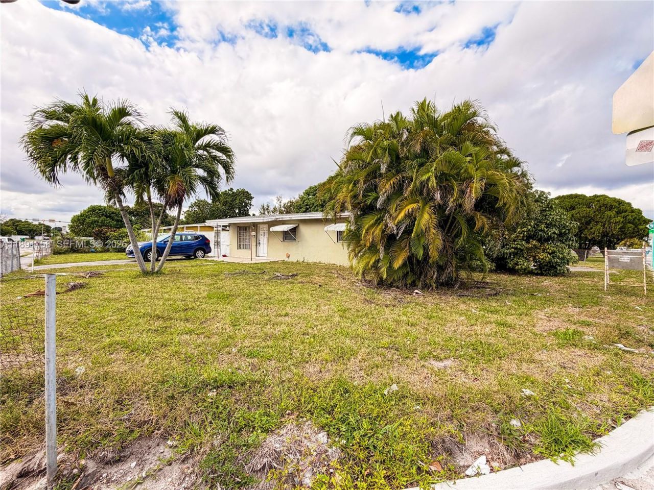 3201 NW 83rd St, Miami, FL 33147 Photo