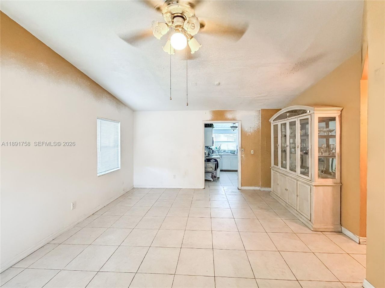 3201 NW 83rd St, Miami, FL 33147 Photo