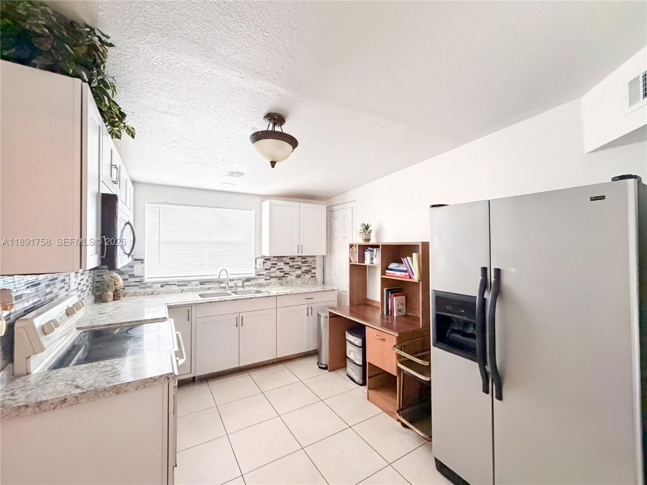 3201 NW 83rd St, Miami, FL 33147 Photo