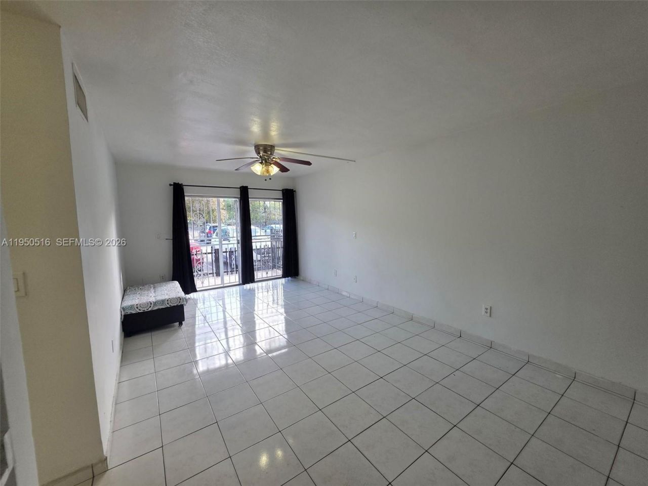 5505 NW 7th St, Unit W117, Miami, FL 33126 Photo