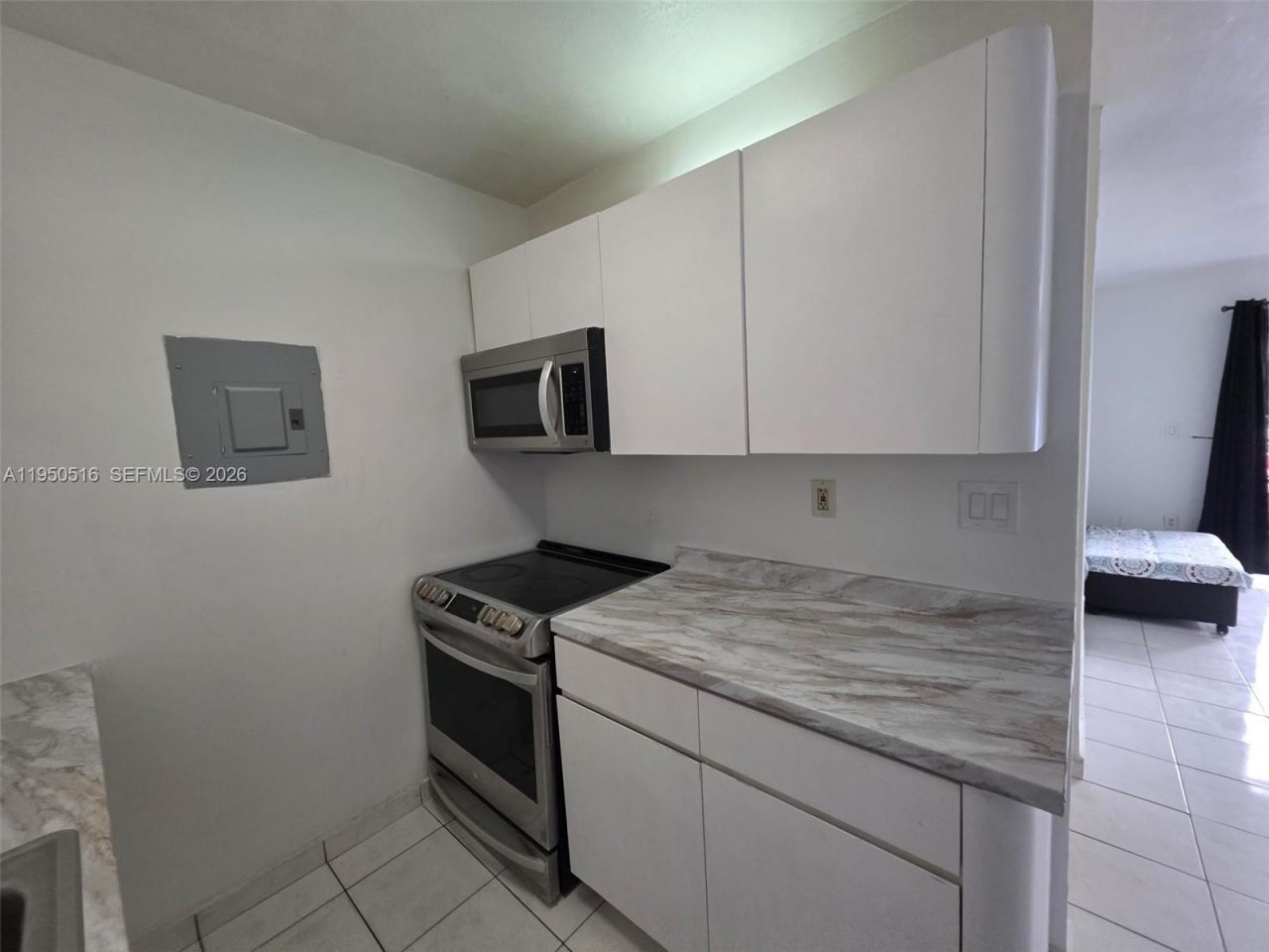 5505 NW 7th St, Unit W117, Miami, FL 33126 Photo