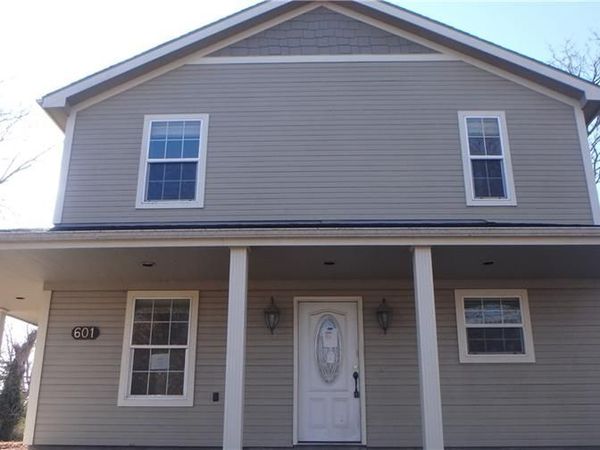 601 Prospect Street, Leavenworth, KS 66048