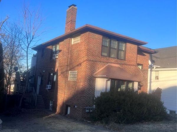 7473 Wise Avenue, St Louis, MO 63117