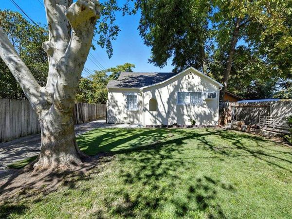 1113 1113 Rivera Dr, Sacramento, CA 95838