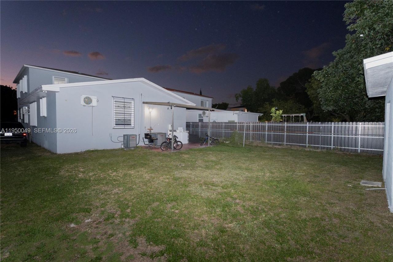 111 SW 31st Ct , Unit 1, Miami, FL 33135 Photo