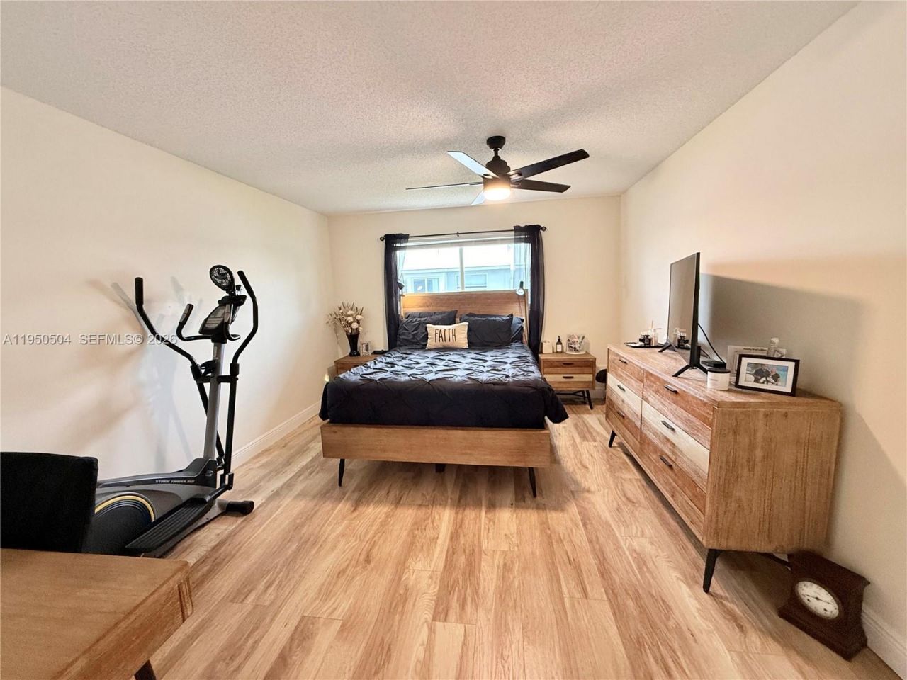 18 Colonial Club Dr, Unit 202, Boynton Beach, FL 33435 Photo