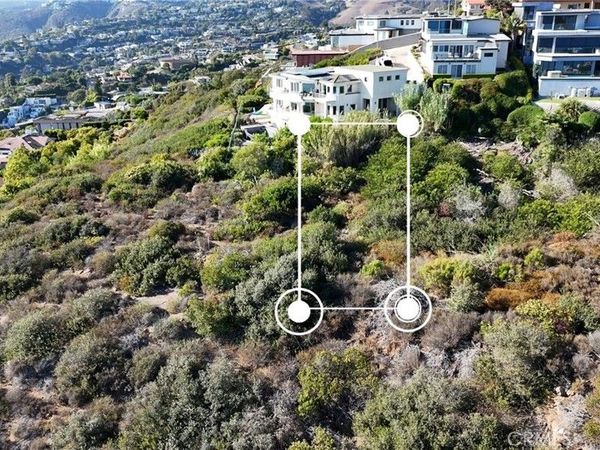 934 Bonnie Brae Avenue, Laguna Beach, CA 92651