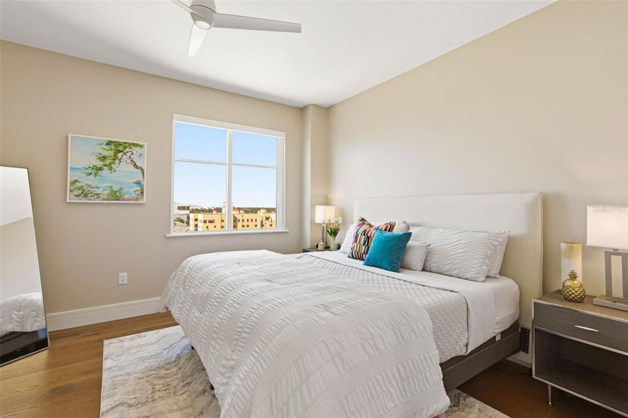 300 Beach Drive Ne, Unit 1004, Saint Petersburg, FL 33701 Photo