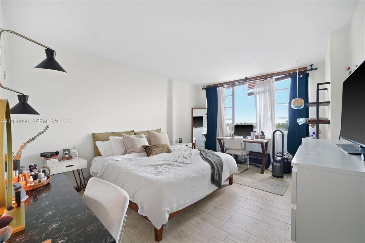 3301 NE 5th Ave, Unit 416, Miami, FL 33137 Photo