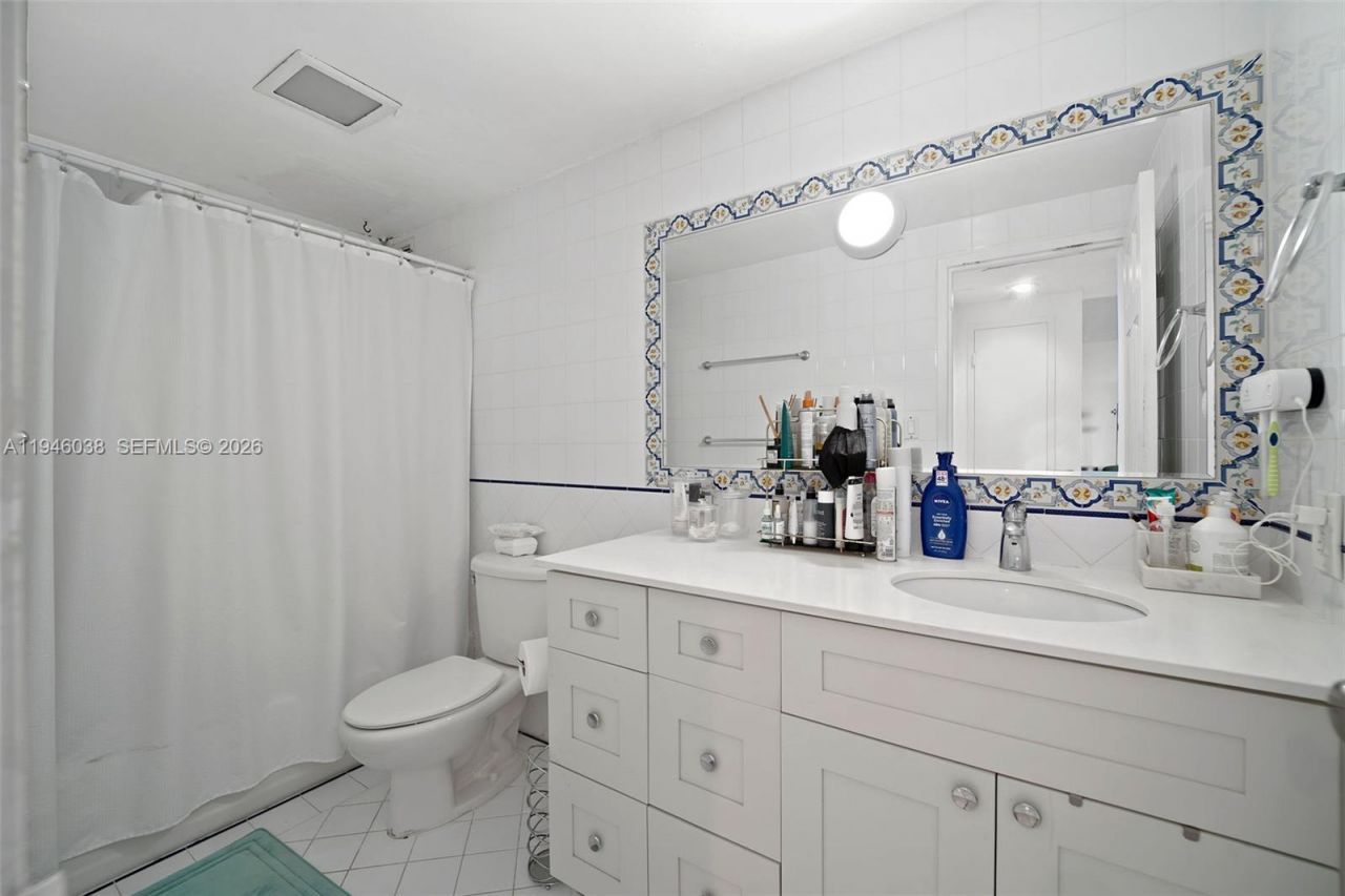 3301 NE 5th Ave, Unit 416, Miami, FL 33137 Photo