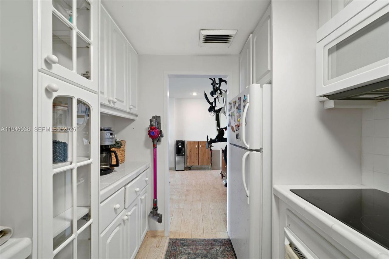 3301 NE 5th Ave, Unit 416, Miami, FL 33137 Photo