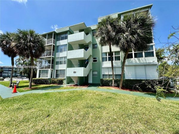 2731 Taft St, Unit 106, Hollywood, FL 33020