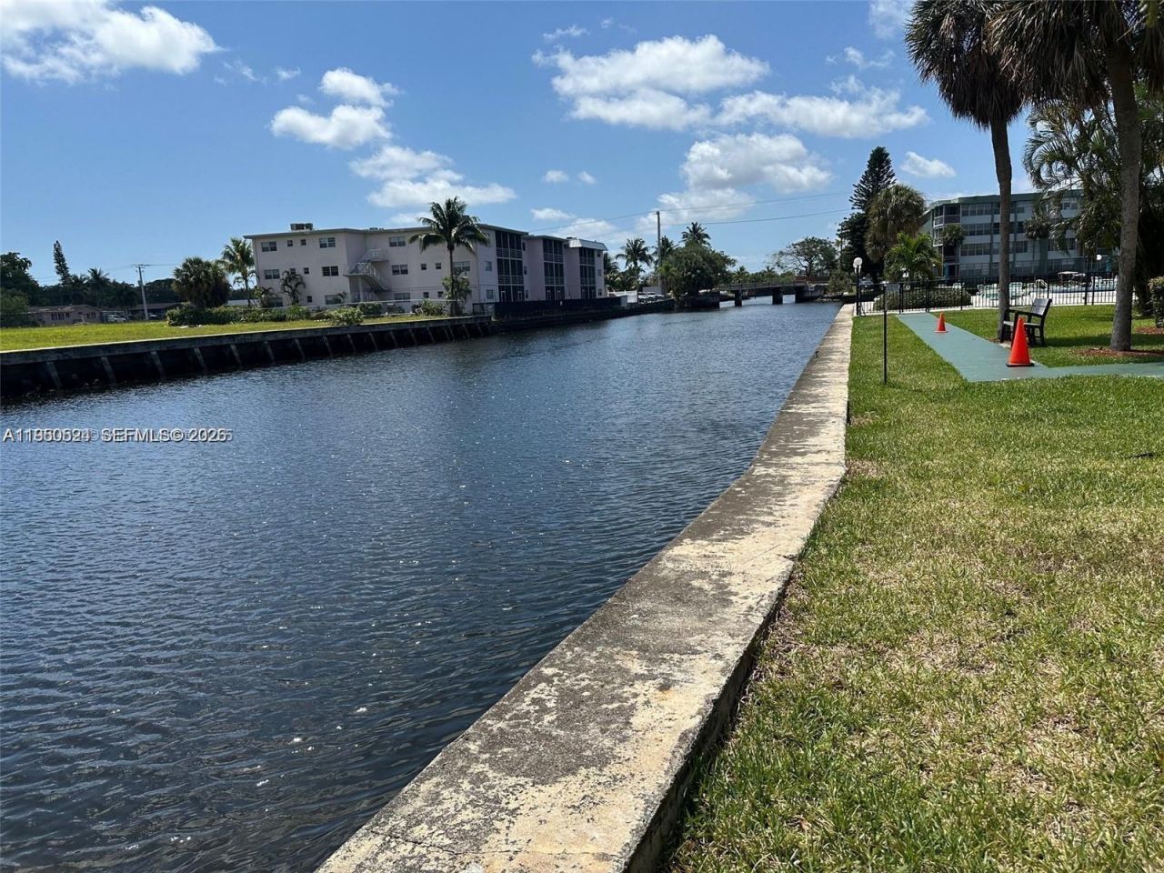 2731 Taft St, Unit 106, Hollywood, FL 33020 Photo