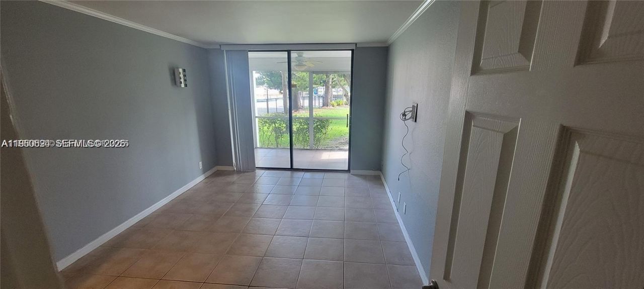 2731 Taft St, Unit 106, Hollywood, FL 33020 Photo