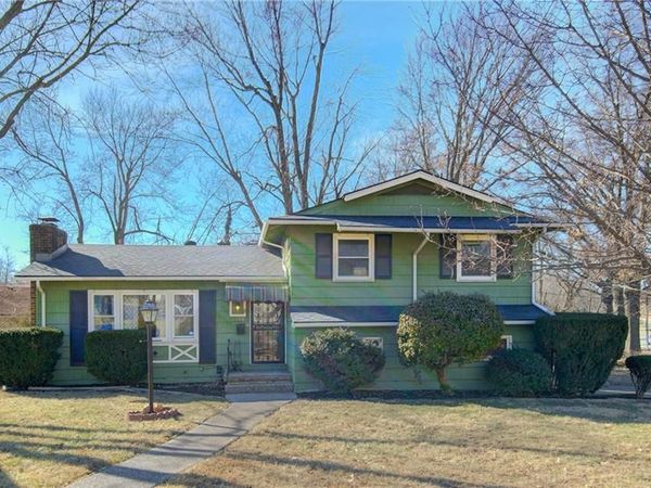 7900 Maple Avenue, Kansas City, MO 64138