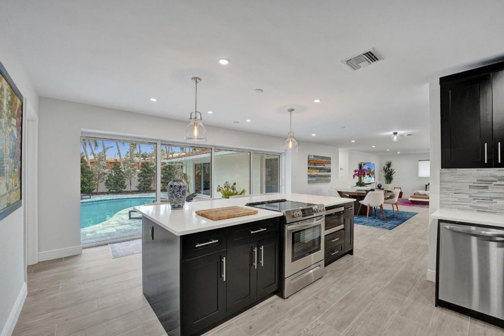 2030 NE 62nd Street, Fort Lauderdale, FL 33308 Photo