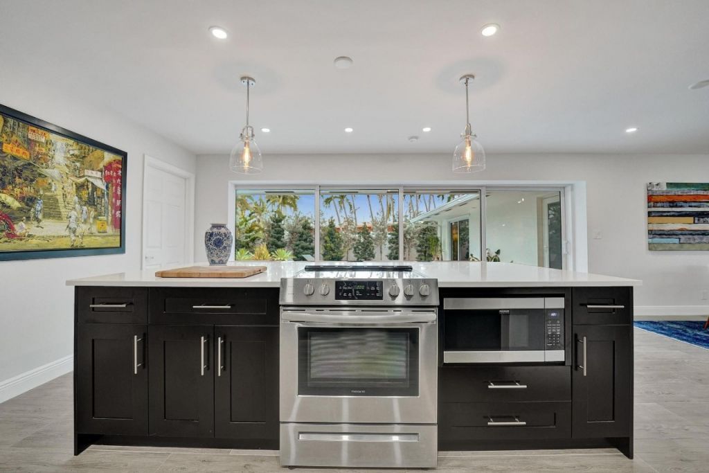 2030 NE 62nd Street, Fort Lauderdale, FL 33308 Photo