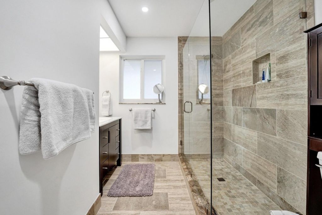 2030 NE 62nd Street, Fort Lauderdale, FL 33308 Photo