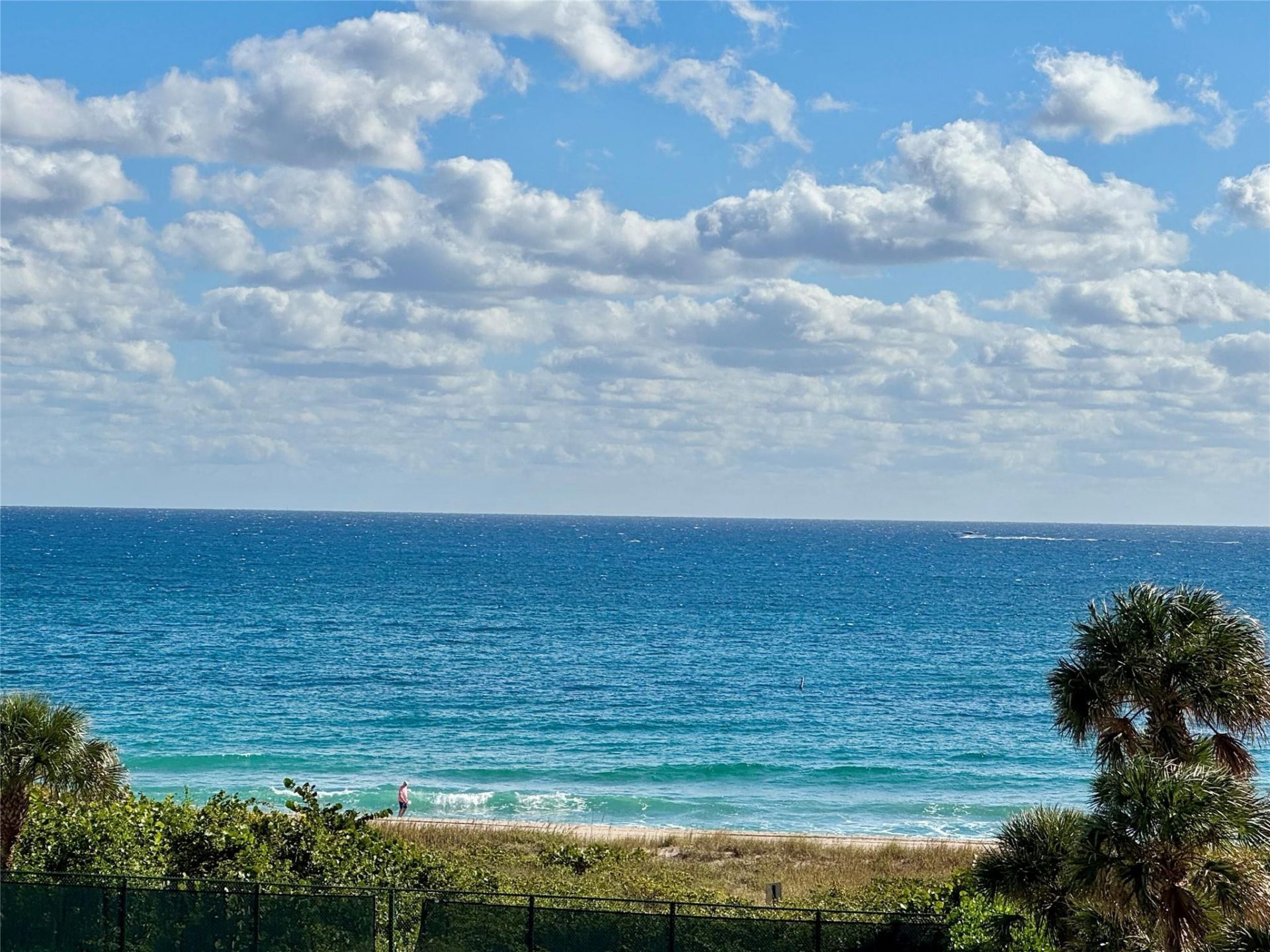 1800 S Ocean Boulevard, Unit 410, Lauderdale by the Sea, FL 33062 Photo