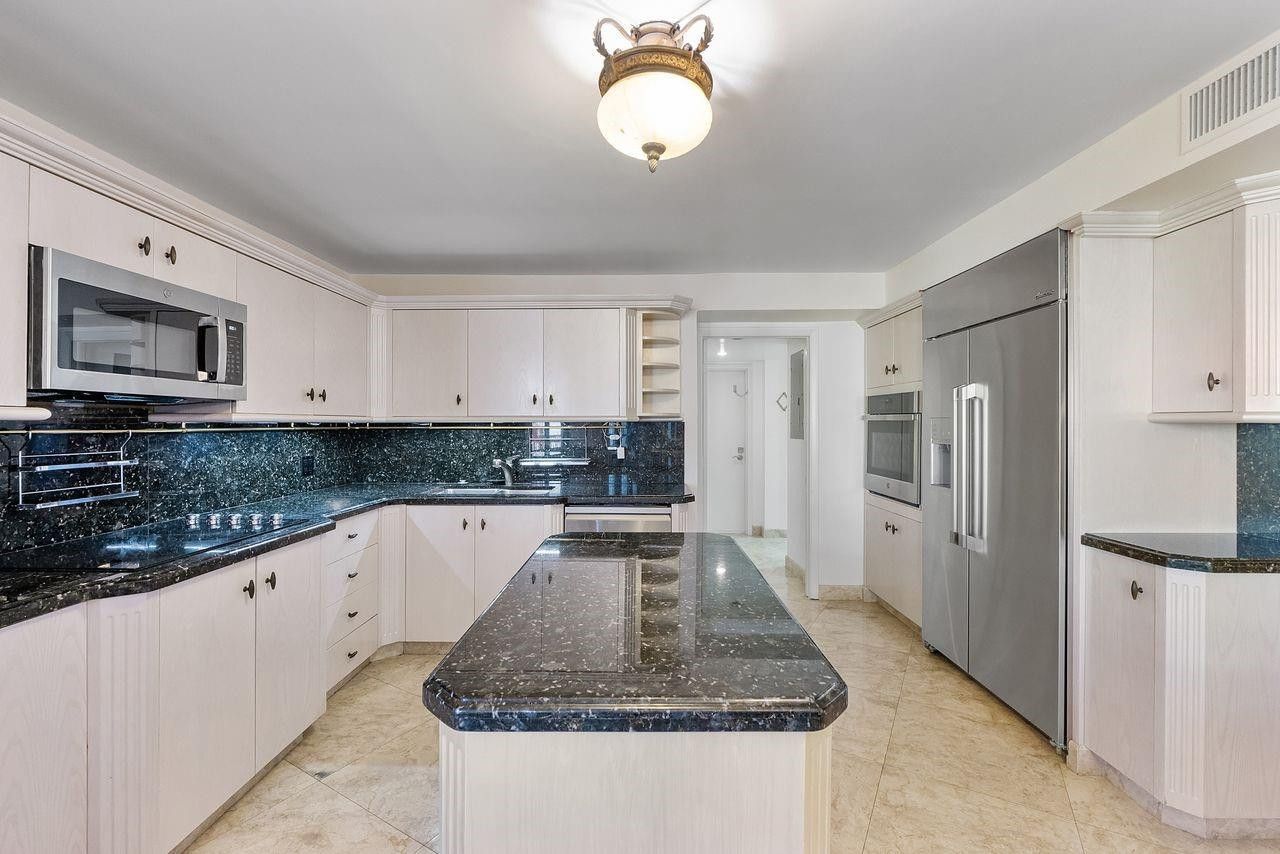 1800 S Ocean Boulevard, Unit 410, Lauderdale by the Sea, FL 33062 Photo