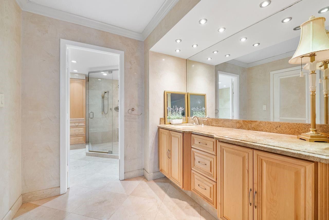 1800 S Ocean Boulevard, Unit 410, Lauderdale by the Sea, FL 33062 Photo