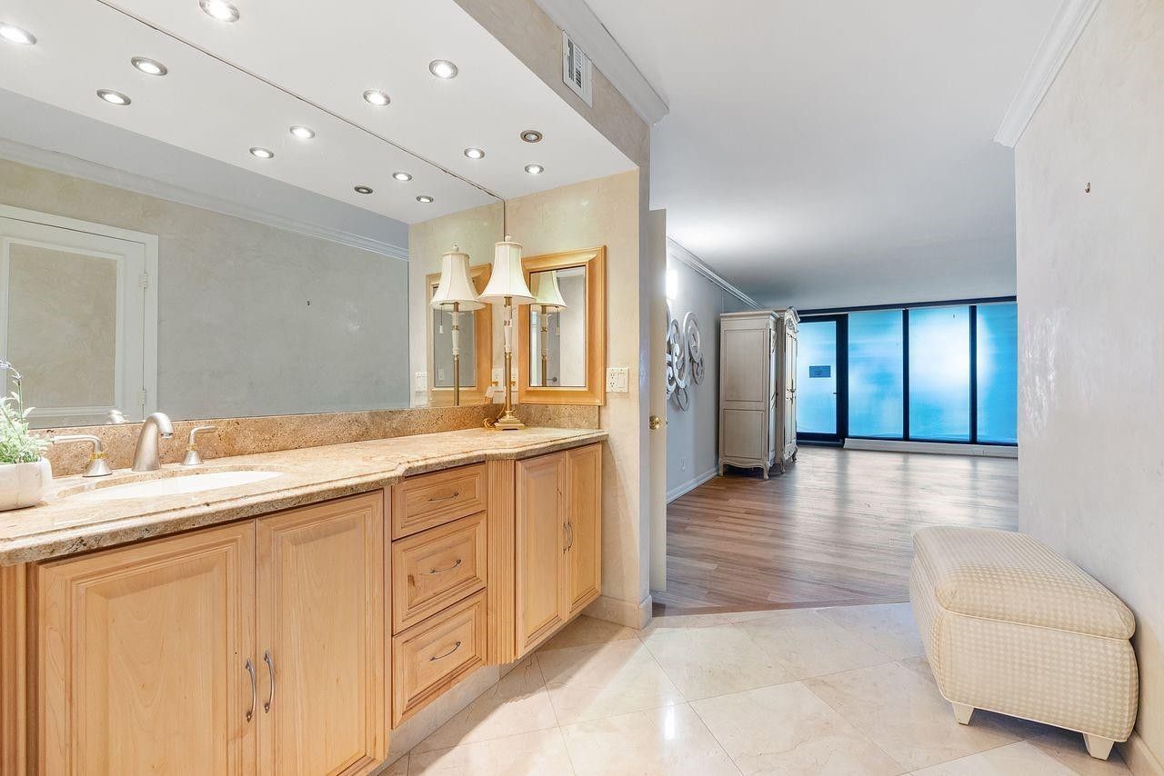 1800 S Ocean Boulevard, Unit 410, Lauderdale by the Sea, FL 33062 Photo