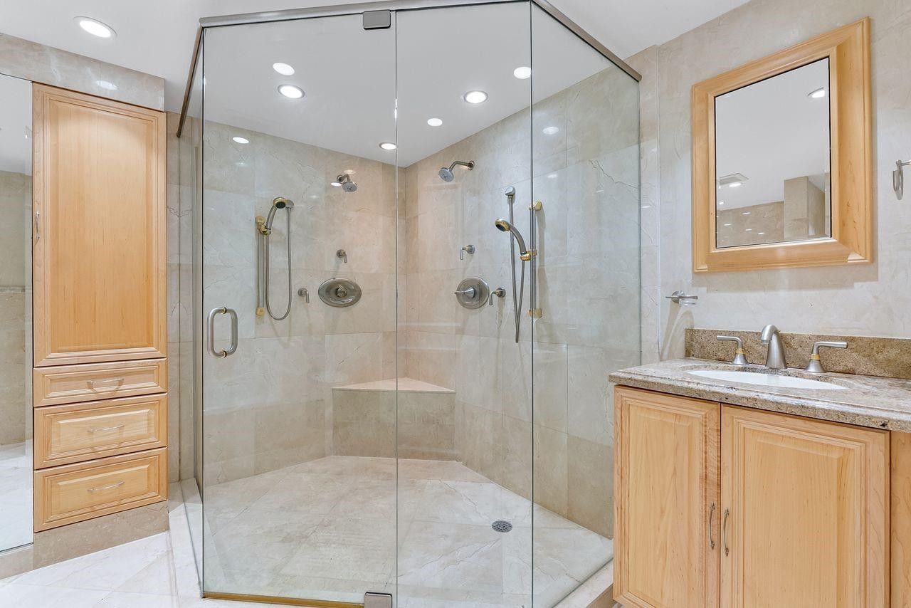 1800 S Ocean Boulevard, Unit 410, Lauderdale by the Sea, FL 33062 Photo