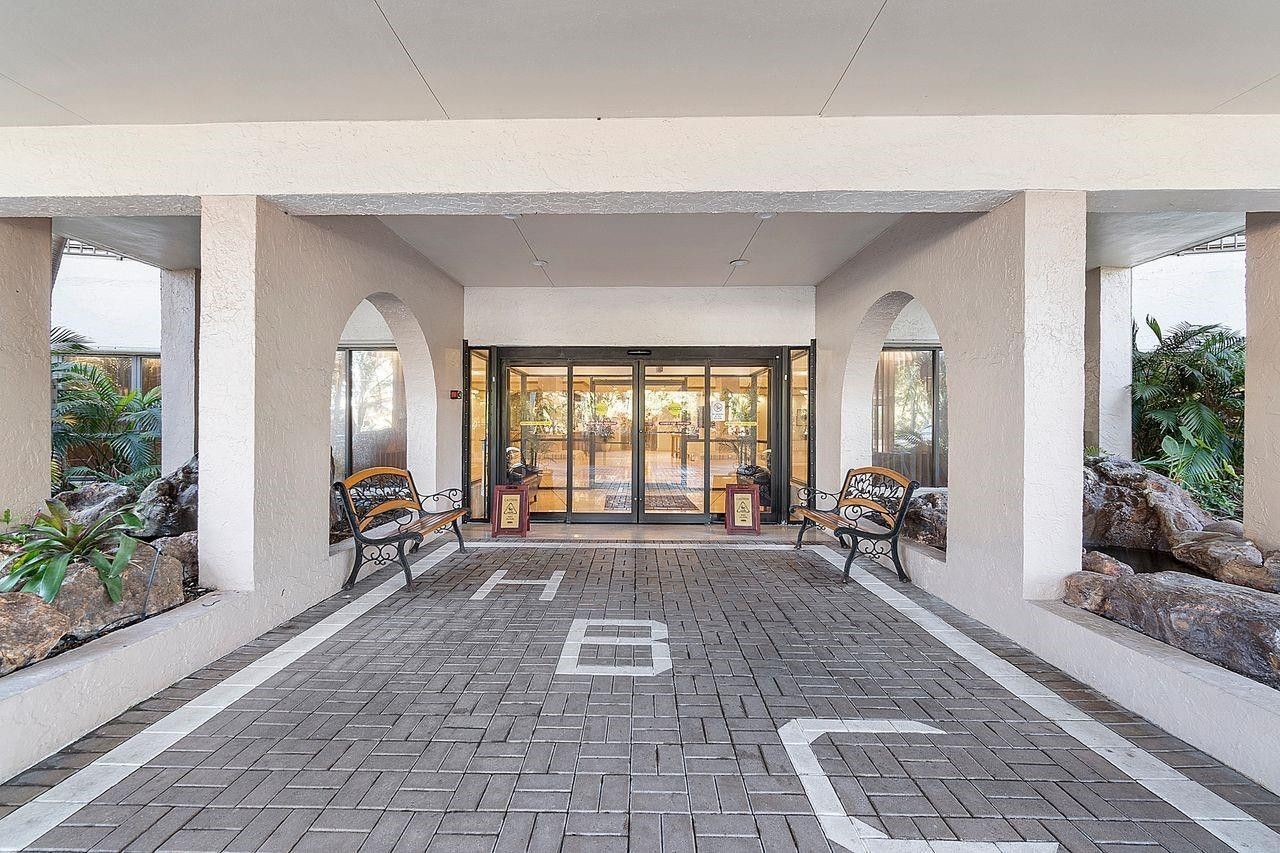 1800 S Ocean Boulevard, Unit 410, Lauderdale by the Sea, FL 33062 Photo