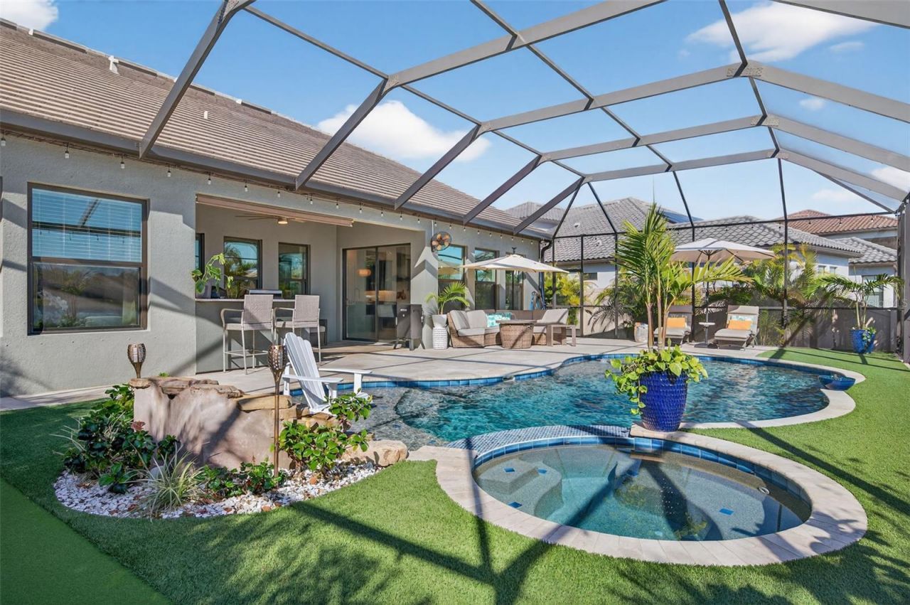 28501 Picana Lane, Wesley Chapel, FL 33543 Photo