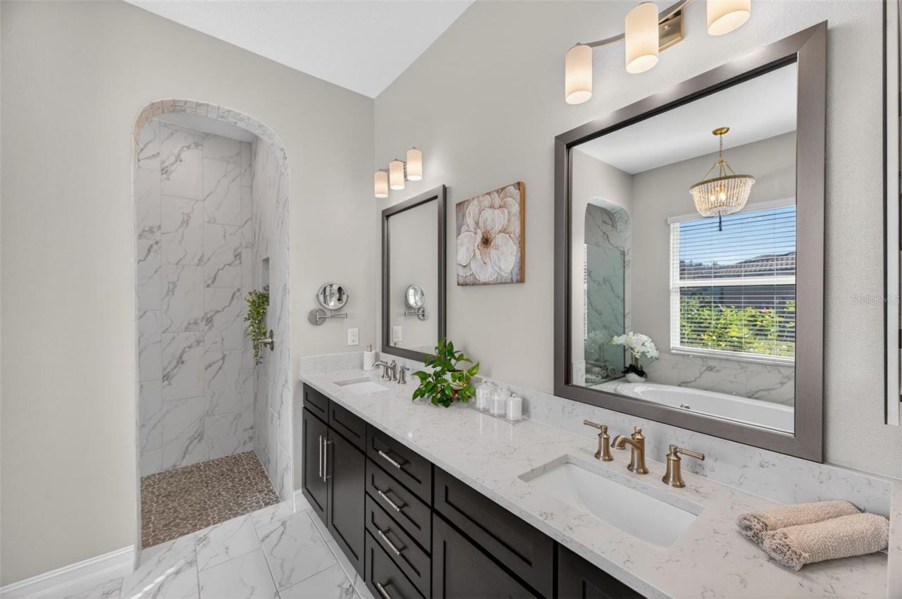 28501 Picana Lane, Wesley Chapel, FL 33543 Photo