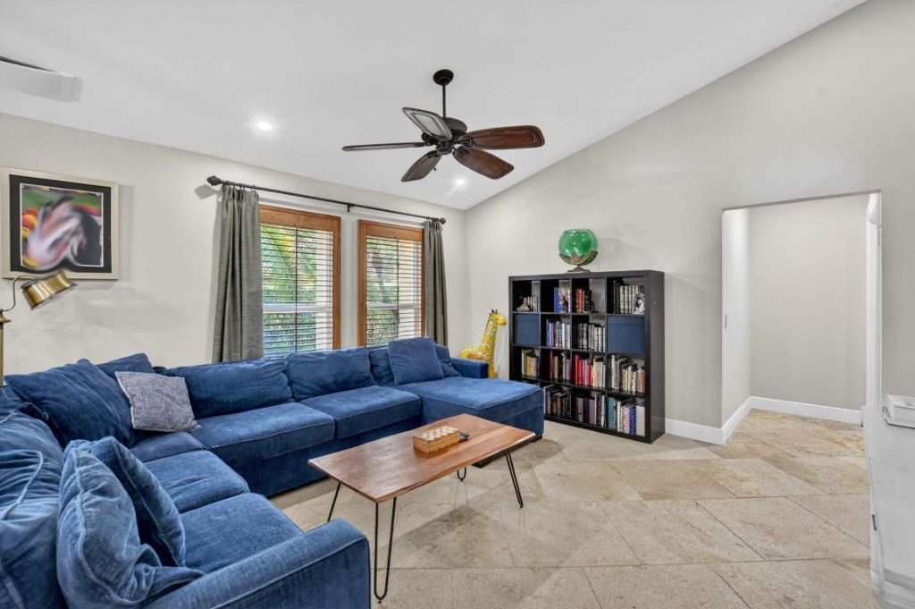 20894 Escudo Drive, Boca Raton, FL 33433 Photo