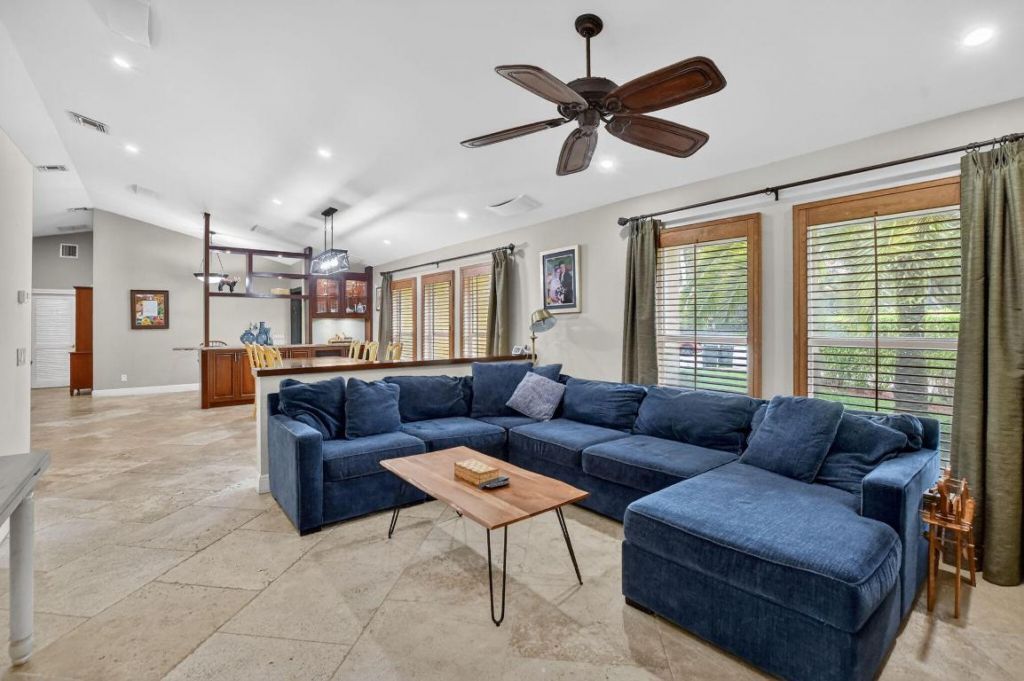 20894 Escudo Drive, Boca Raton, FL 33433 Photo