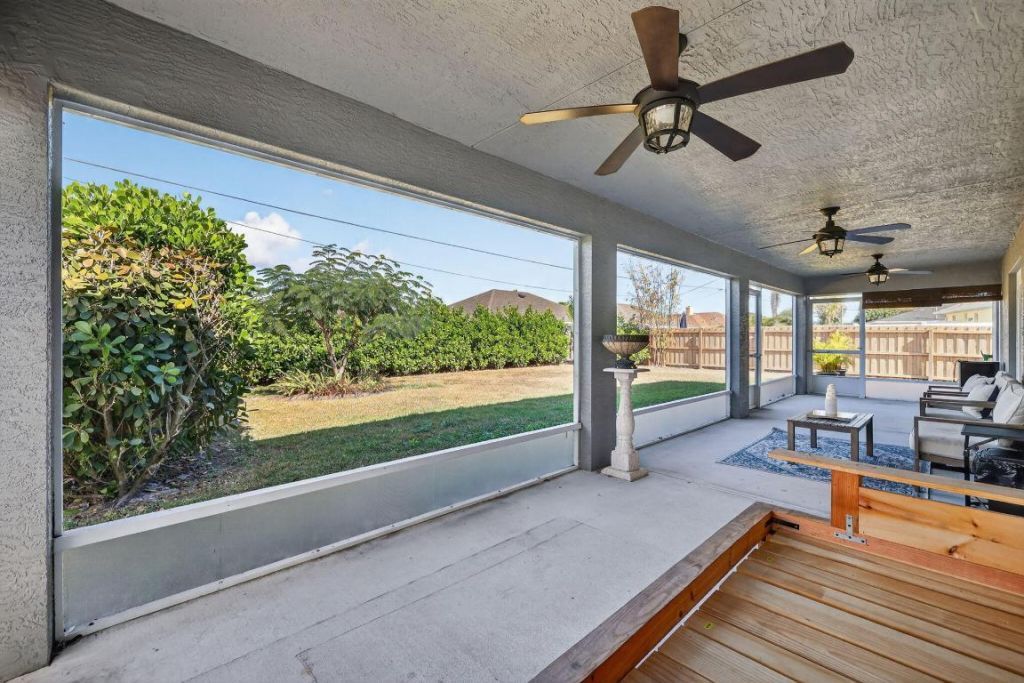 375 SW Alcan Drive, Port Saint Lucie, FL 34953 Photo